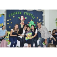 Entrega de carpetas nivel inicial Turno mañana y tarde